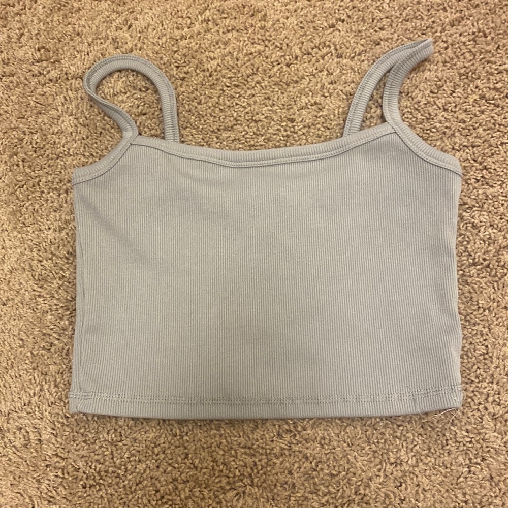 grey crop tank
